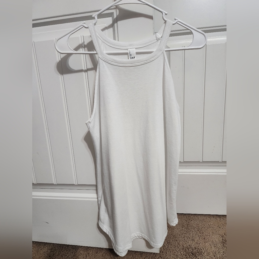 NWOT District Women's Classic White Tank Top